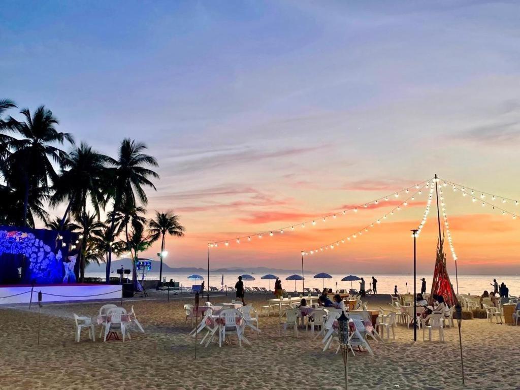 ホテル Ambassador City Jomtien Pattaya - Ocean Wing ナ・ジョムティエン エクステリア 写真