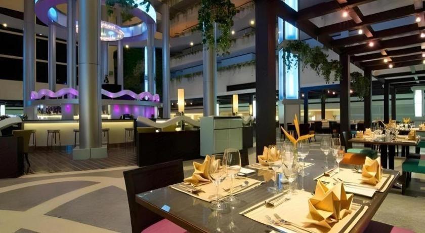 ホテル Ambassador City Jomtien Pattaya - Ocean Wing ナ・ジョムティエン エクステリア 写真